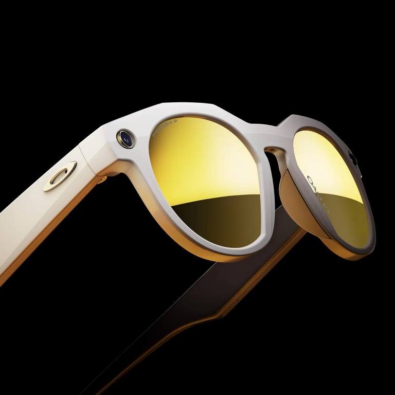 Gafas Oakley Meta HSTN: deportivas y ligeras que sorprenden con su cámara 3K 1 Gafas Oakley Meta HSTN: deportivas y ligeras que sorprenden con su cámara 3K Gafas Oakley Meta HSTN 2