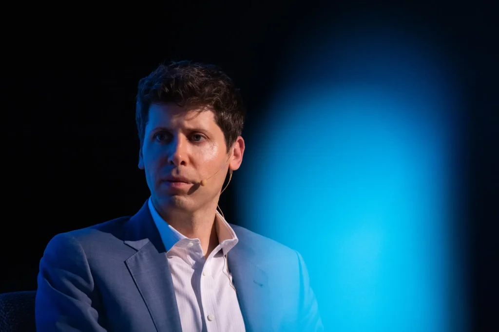 Merge Labs de Sam Altman: La startup que quiere leer tu mente con ondas sonoras merge labs